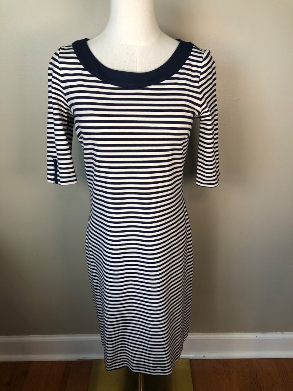 Banana Republic 3/4 Sleeve Navy & White Stripe Sheath Dress Size 4 Nautical Chic